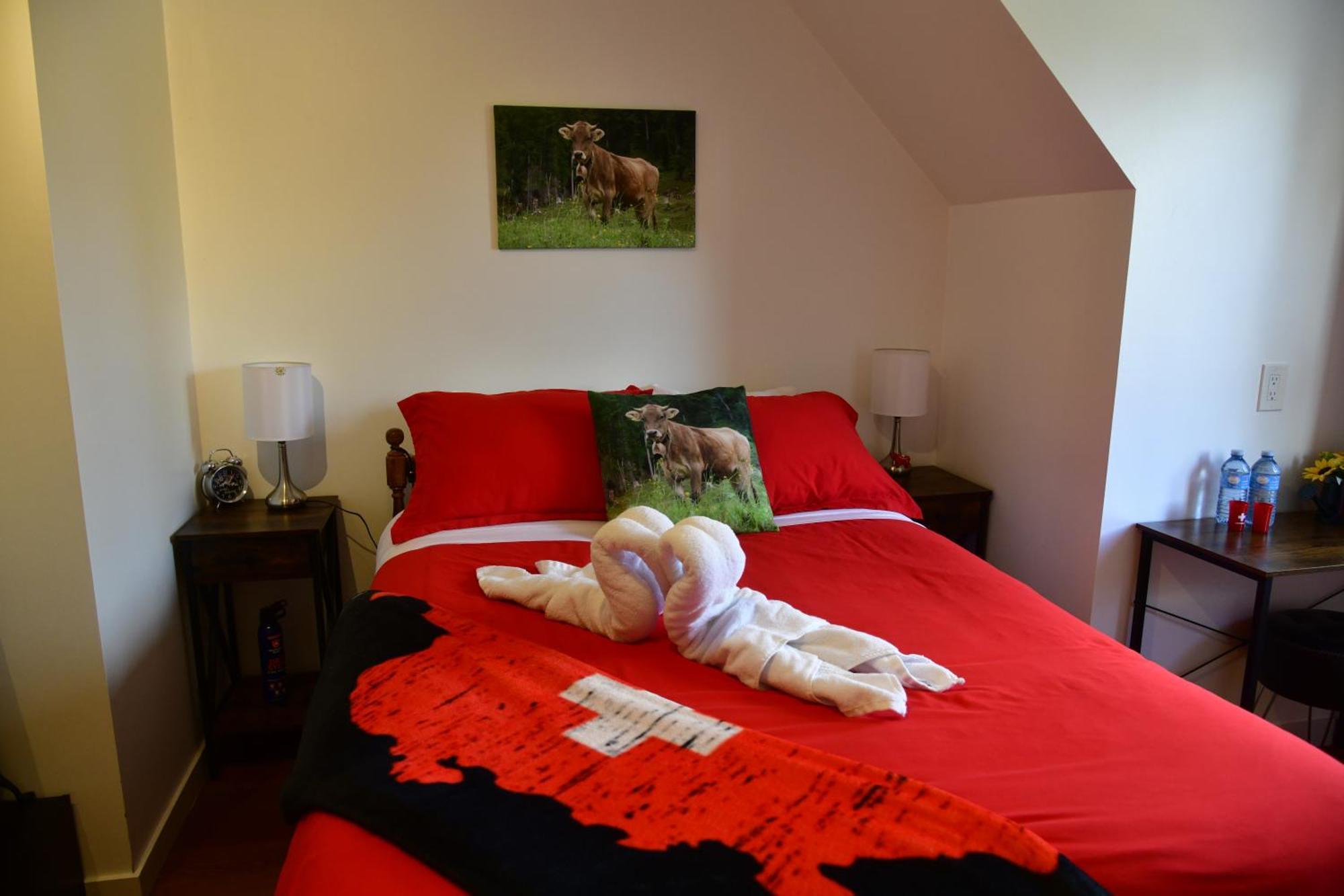 The Blue Cottage B&B Seventy Mile House Экстерьер фото