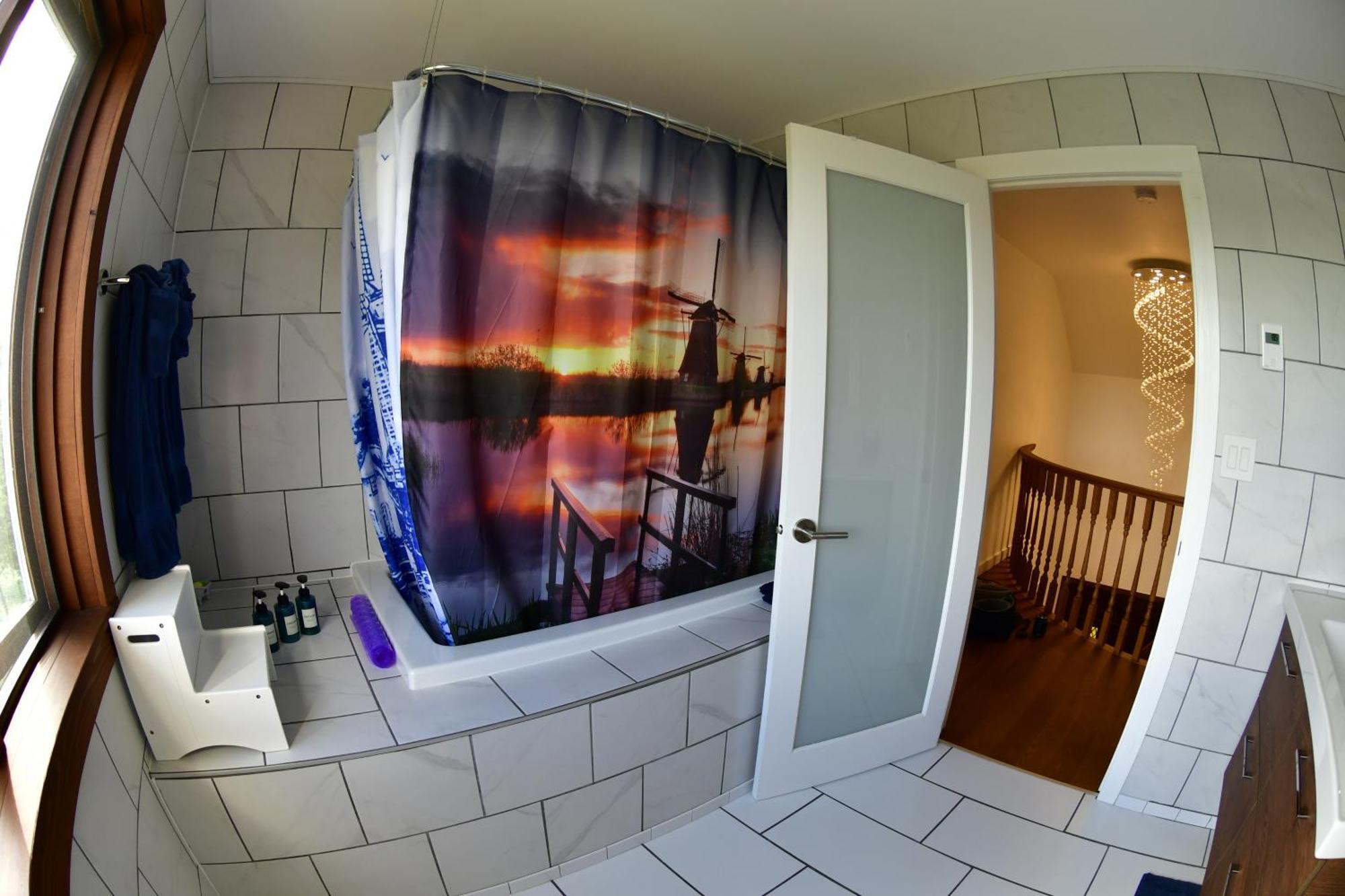 The Blue Cottage B&B Seventy Mile House Экстерьер фото